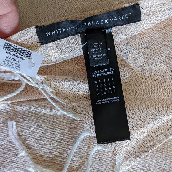 WHBM Scarf - Picture 4 of 10